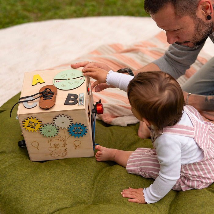 Cubo Interattivo Montessori Multi Attività