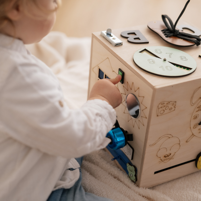 Cubo Interattivo Montessori Multi Attività