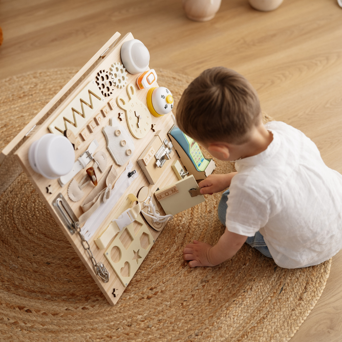 <tc>Happy Board Sensory BusyBoard</tc>
